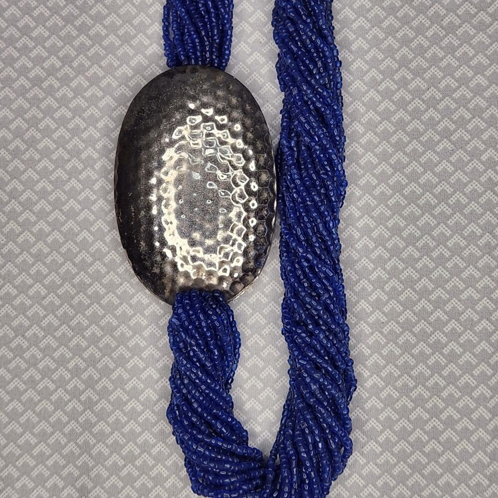 Vintage Cobalt Blue Multi Strand Seed Bead Necklace Hammered Silver Pewter Boho - Picture 5 of 6
